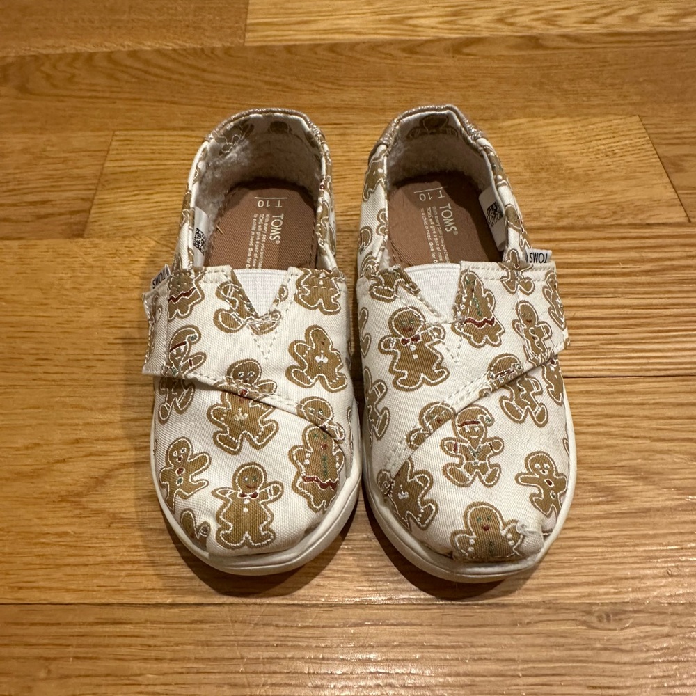 Toms gingerbread print toddler size 10